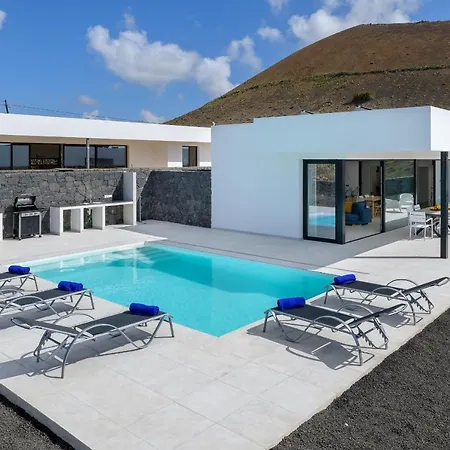 Villa Ainara Tias Exterior photo
